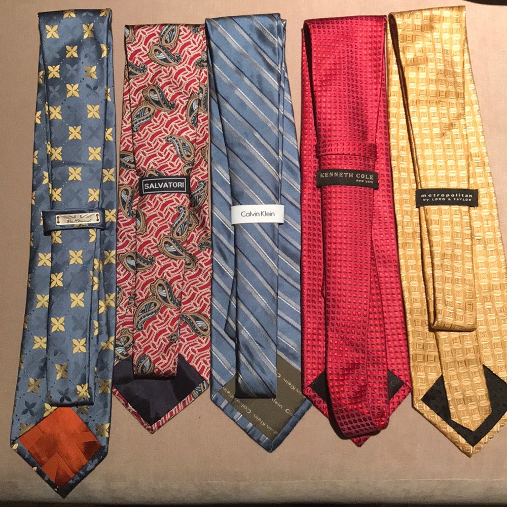 Perfect condition - 5 male neckties